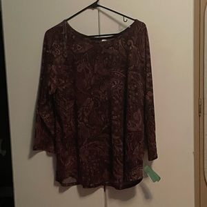 Maroon long sleeved shirt with maroon and dark maroon design.